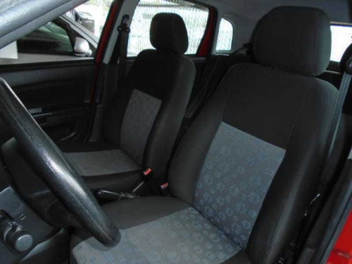 Ford Fiesta Hatch 1.0 8v Flex