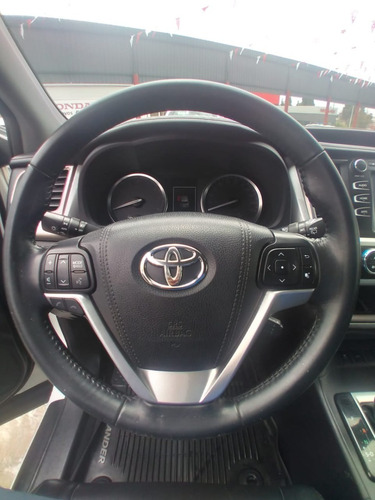 Imagen 10 de 15 de Toyota Highlander 3.5 Xle 2017