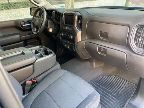 Chevrolet Silverado 5.4 2500 Doble Cabina Ls 4x4 At