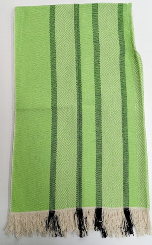 Poncho Artesanal Rombos Verde Manzana