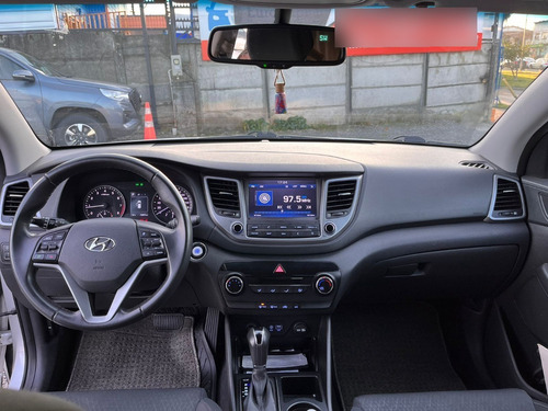 Imagen 10 de 13 de Hyundai Tucson Tl Gls Premium 4x4