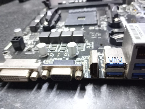 Asrock A320m-hdv Am4 Ddr4 Bios F1 Ryzen 1000/2000 Negro (Usado)