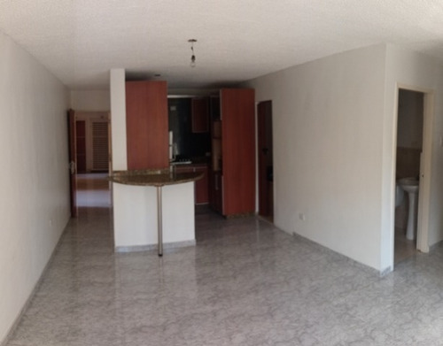 Imagen 2 de 14 de Apartamento En Res. La Abadía, Foa-1359