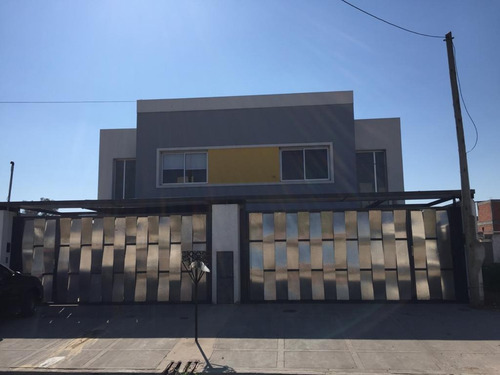 Imagen 1 de 10 de Departamento Tipo Duplex, En Venta, San Carlos