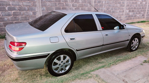 Imagen 8 de 16 de Peugoet 406 Hdi Xs Premium