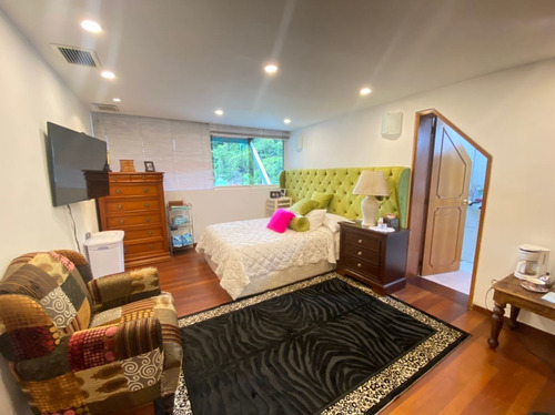 Imagen 10 de 11 de Se Vende Casa 781m2 3h/7b/5p Colinas De Santa Monica