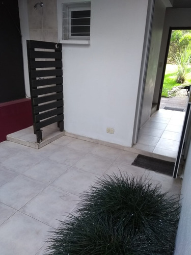 Imagen 16 de 19 de Mimos Para Un Angel Mar Azul, Casa 5 Pers