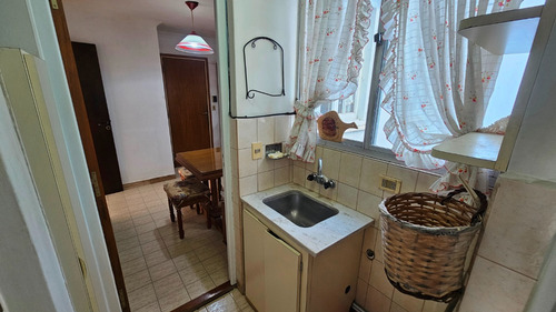 En Alquiler 24 Meses. Departamento De 4 Ambientes Con Baulera. Plaza Mitre.