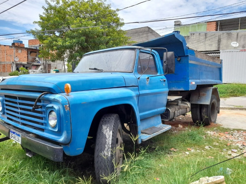 Imagem 3 de 3 de Caminhão