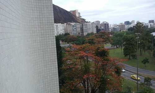 Imagem 6 de 15 de Apartamento Na Lagoa De 2 Quartos E Vaga Escriturada - Ap4667