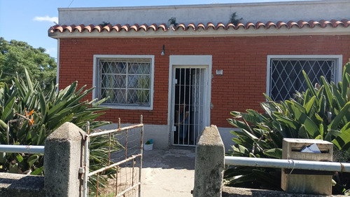 Casa En Venta Dos Dormitorios Padron Unico Para Reciclar