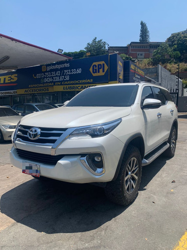 Toyota  Fortuner Dubai Vxr 4x4