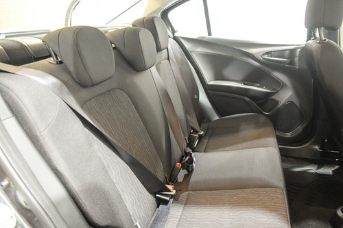Fiat Cronos 1.3 Drive Cvt