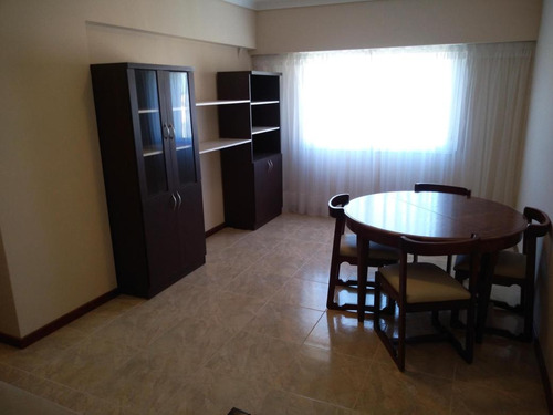 Imagen 2 de 7 de Vendo Departamento 2 Ambientes Contrafrente Abierto