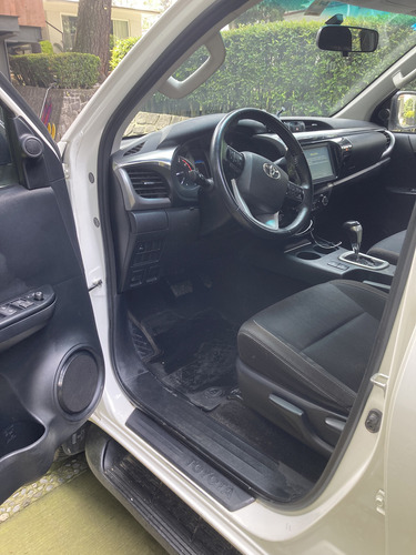 Toyota Hilux 2.8 Tdi Cabina Doble At