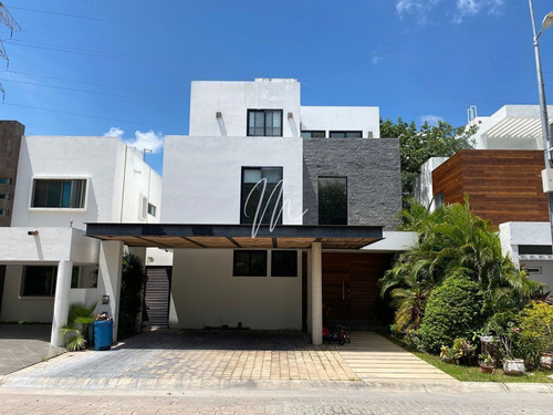 Imagen 2 de 30 de Casa En Venta En Cancun Residencial Cumbres