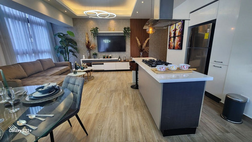 Hermoso Apartamento Amueblado 2 Habitaciones, 2 5 Baños Y 1 Parqueo