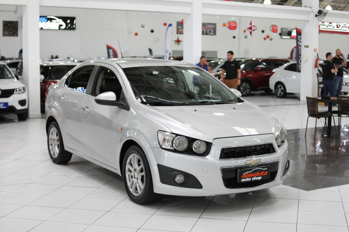 Imagem 3 de 14 de Chevrolet Sonic 1.6 Ltz Sedan 16v Flex 4p Automático