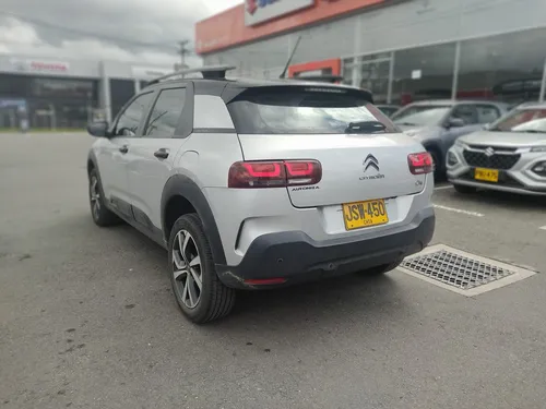 Citroën C4 Cactus 1.6 Shine Turbo Aut