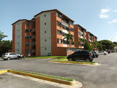 Vendo Apartamento 56m2 2h/1b/1p Terrazas Del Ingenio 1818