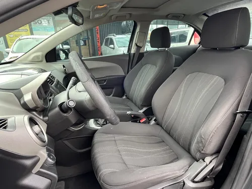 Chevrolet Sonic 1.6 Lt 4 p