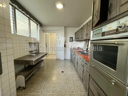 Apartamento Chuao 25-18725 R.e