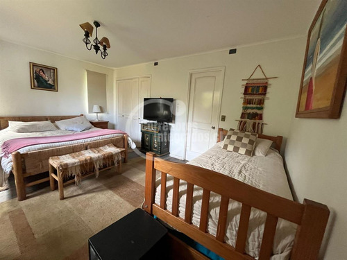 Casa En Venta De 6 Dorm. En Santo Domingo