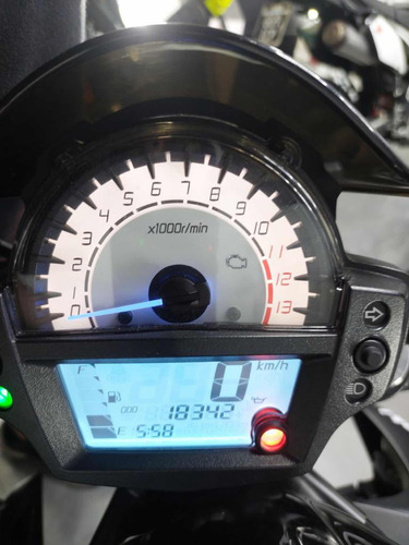 Kawasaki Er6n