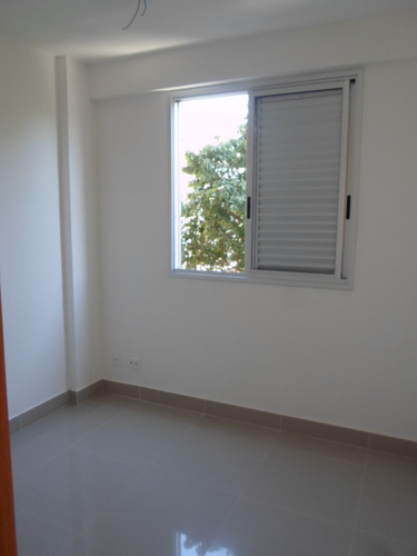 Cobertura Com 3 Quartos Para Comprar No Nova Granada Em Belo Horizonte/mg - Vis275