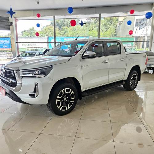 Toyota Hilux 2.8 Tdi Srx Plus Cab. Dupla 4X4 Aut. 4P