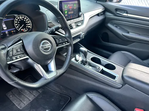 Nissan Altima 2.5 Advance Navi Cvt