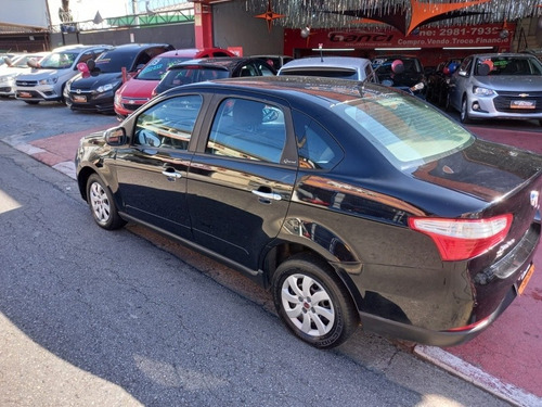 Imagem 5 de 6 de Fiat Grand Siena 2013 1.4 Attractive Flex 4p