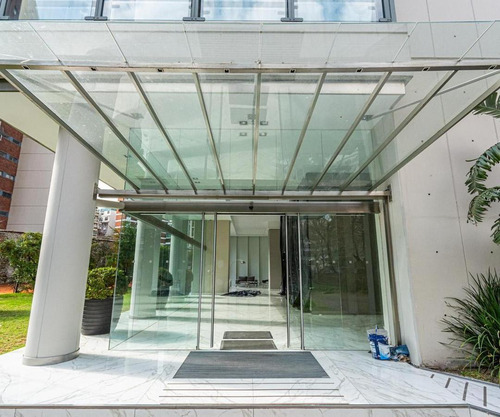 Unico Piso Alto Torre Camps .premium Ugarteche Y Cerviño. Palermo.