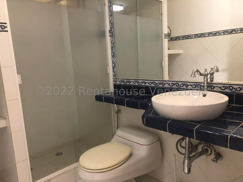 Ms: 25-8465. En Venta Amplio Y Seguro Apartamento En El Peñón. A=143m2, 3h, 3b, 1p.