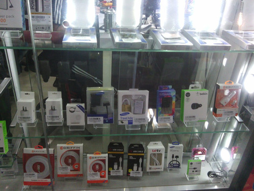 50 Exhibidores Mostradores Acrílico Para Celulares 2 Mm