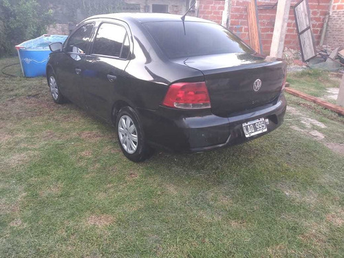 Imagen 2 de 4 de Volkswagen Voyage 1.6 101cv 2012