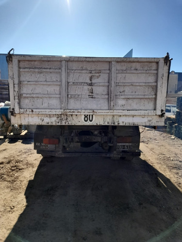 Imagen 8 de 9 de Ford 7000