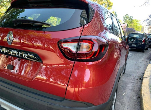 Imagen 4 de 17 de Renault Captur Zen 2.0
