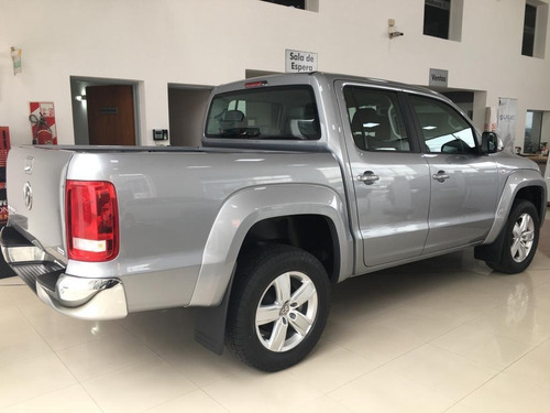 Imagen 4 de 25 de Volkswagen Amarok 2.0 Cd Tdi 180cv 4x2 Highline Pack At Ls