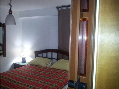 Vendo Apartamento 55m2 1h/1b/1p Bosque De La Lagunita 4035