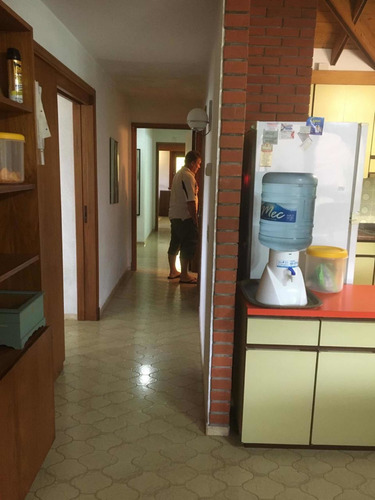 Casa En Pinamar Norte A 150 Mts Del Mar. Para 12 Personas