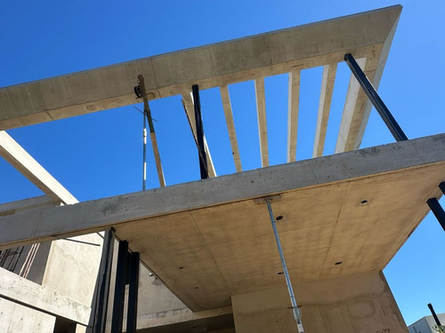 Exclusiva Casa Moderna, Virazón Nordelta, Entrega