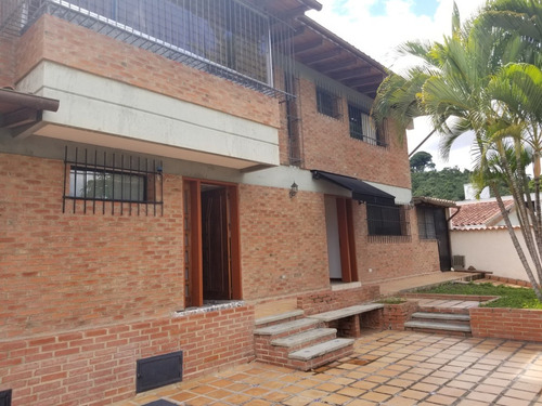 Venta De Casa En Urb San Luis Con Garita De Seguridad