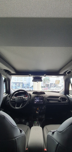 Imagen 12 de 19 de Jeep Renegade Serie S