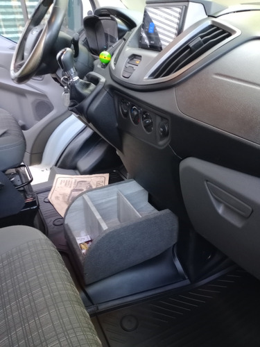 Ford Transit 2.2 Furgon Mediano 350m