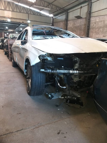 Imagem 4 de 4 de Mercedes Cla 250