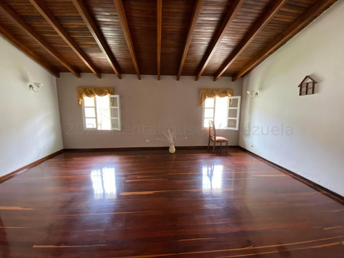 Imagen 10 de 23 de Casa En Venta En Santa Sofia Calle Cerrada Mls# 21-17668