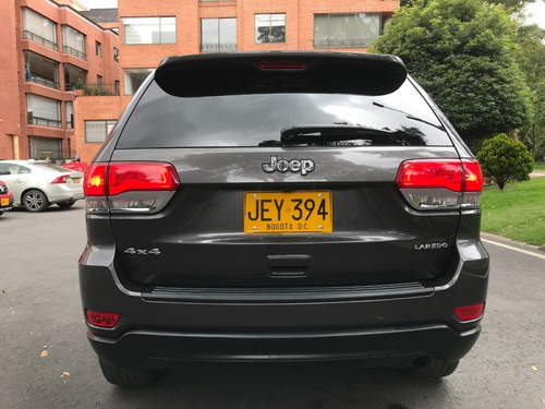 Jeep Grand Cherokee Laredo 3.6 V6