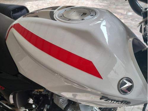 Imagen 14 de 21 de Zanella Rx 150 Z7 Pocos Kms Leer Con Porta Alforjas Y Alforj