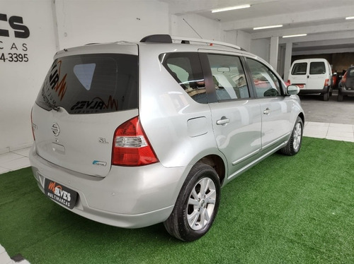 Imagem 4 de 14 de Nissan Livina 2013 1.8 Sl Flex Aut. 5p